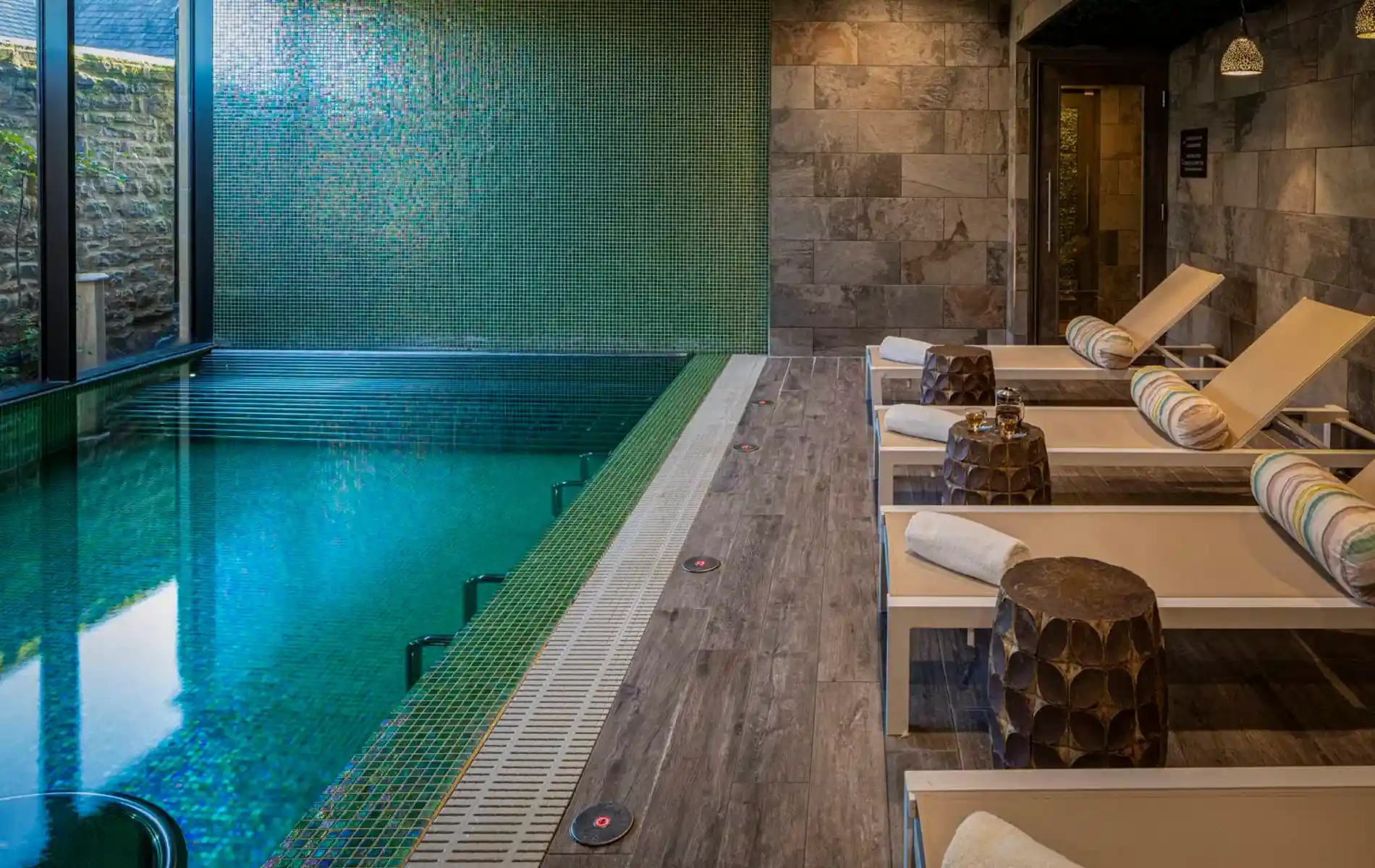 Hydrotherapy pool