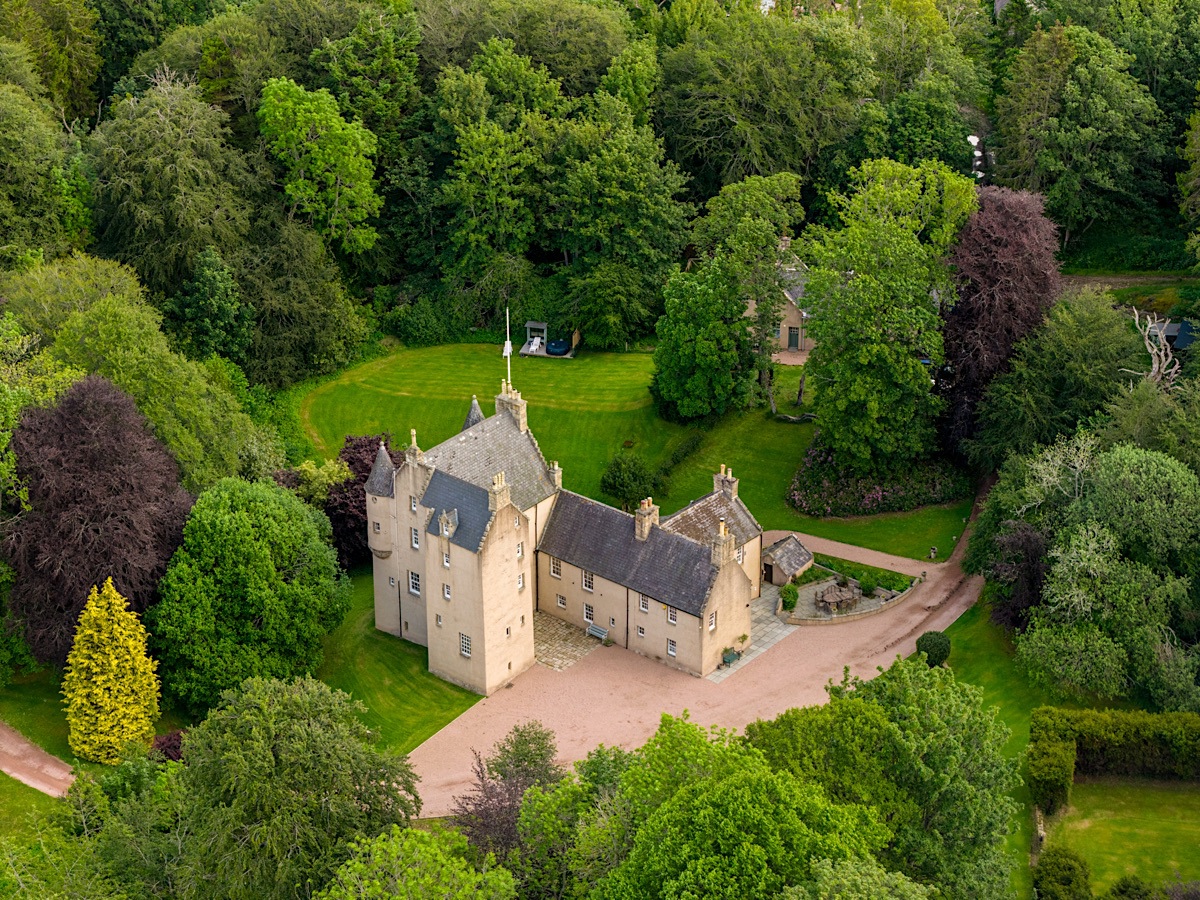 Lickleyhead Castle