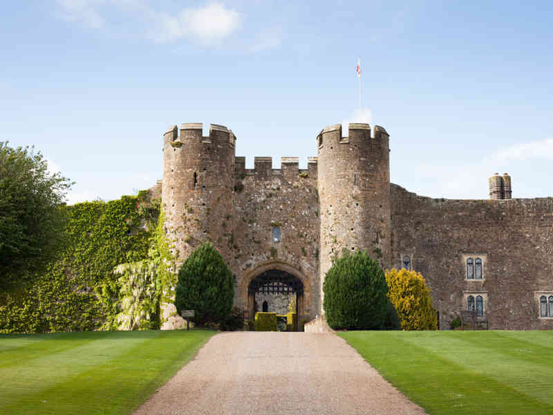 /media/img/14ddee39-7f81-4ef7-8eb8-fa95888ebde8.jpg?width=800&height=600&quality=30