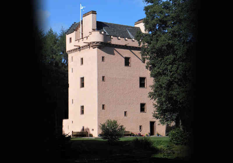 Craigietocher Tower 0