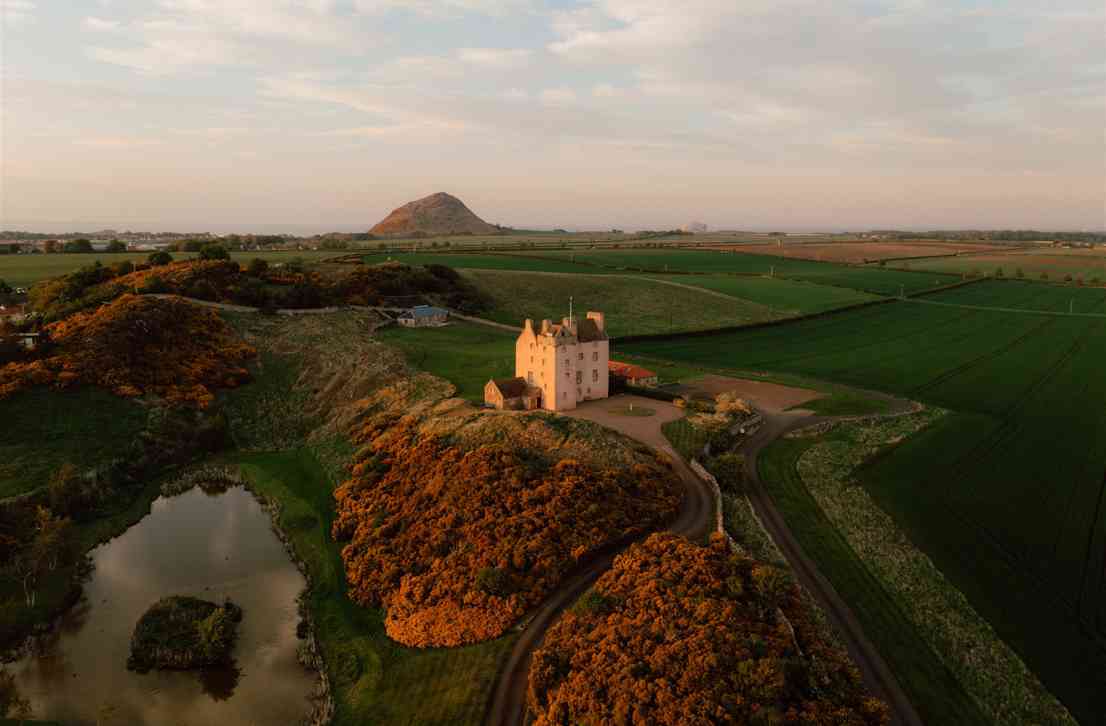 Edinburgh Golf Breaks - Stay in a Castle
