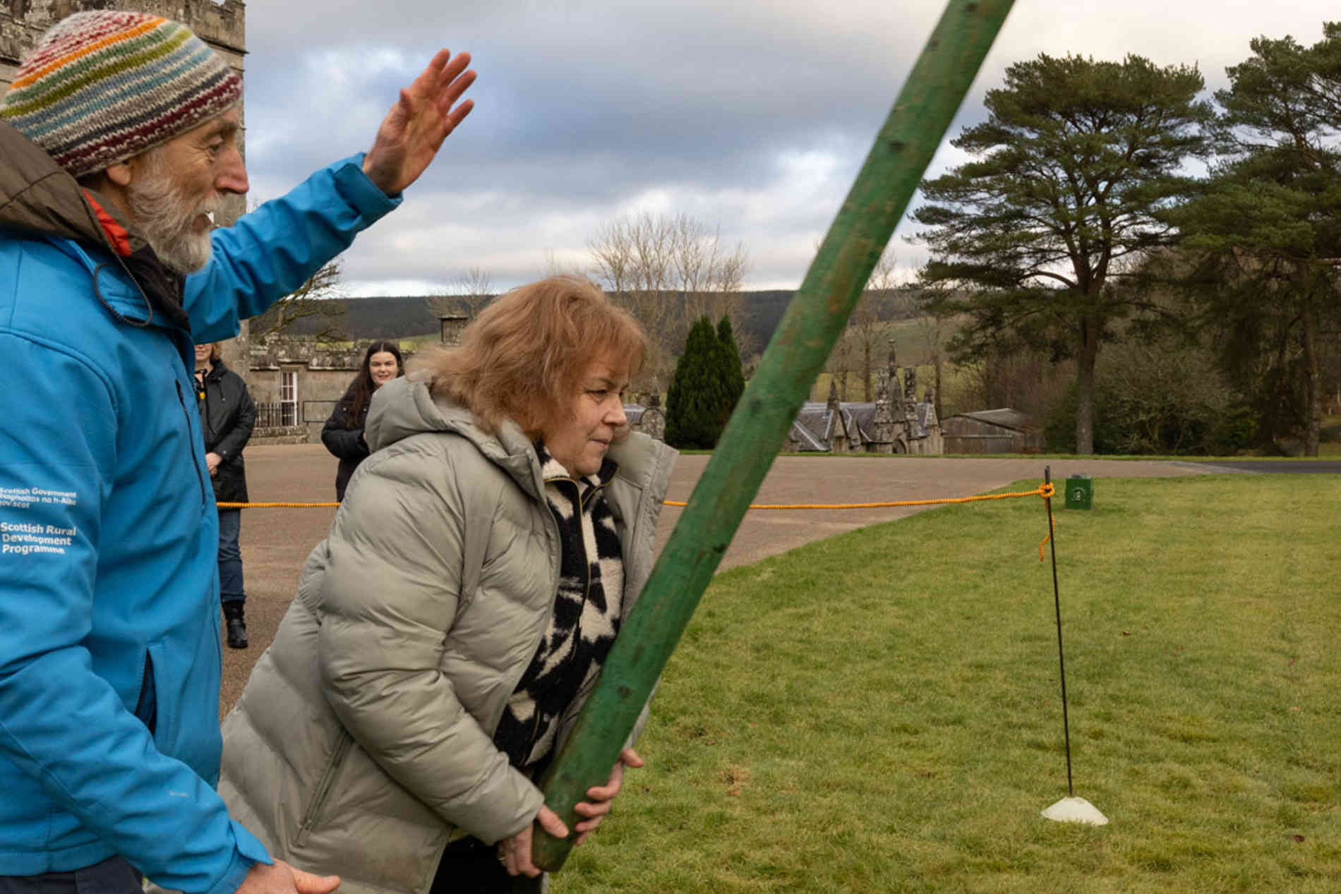Blairquhan Castle caber toss