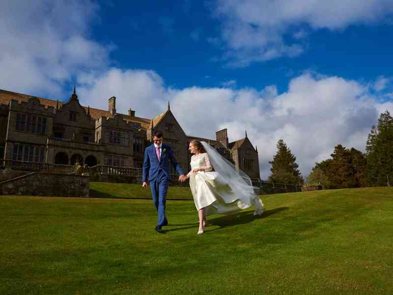 /media/img/c410ba2e-5c39-46aa-94a3-0fec3db40393.jpg?width=800&height=600&quality=30