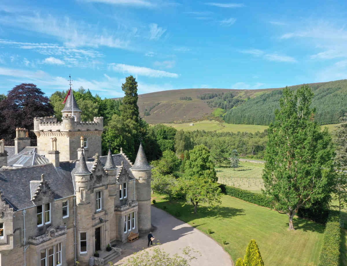 Rothes Glen Wedding Package 4