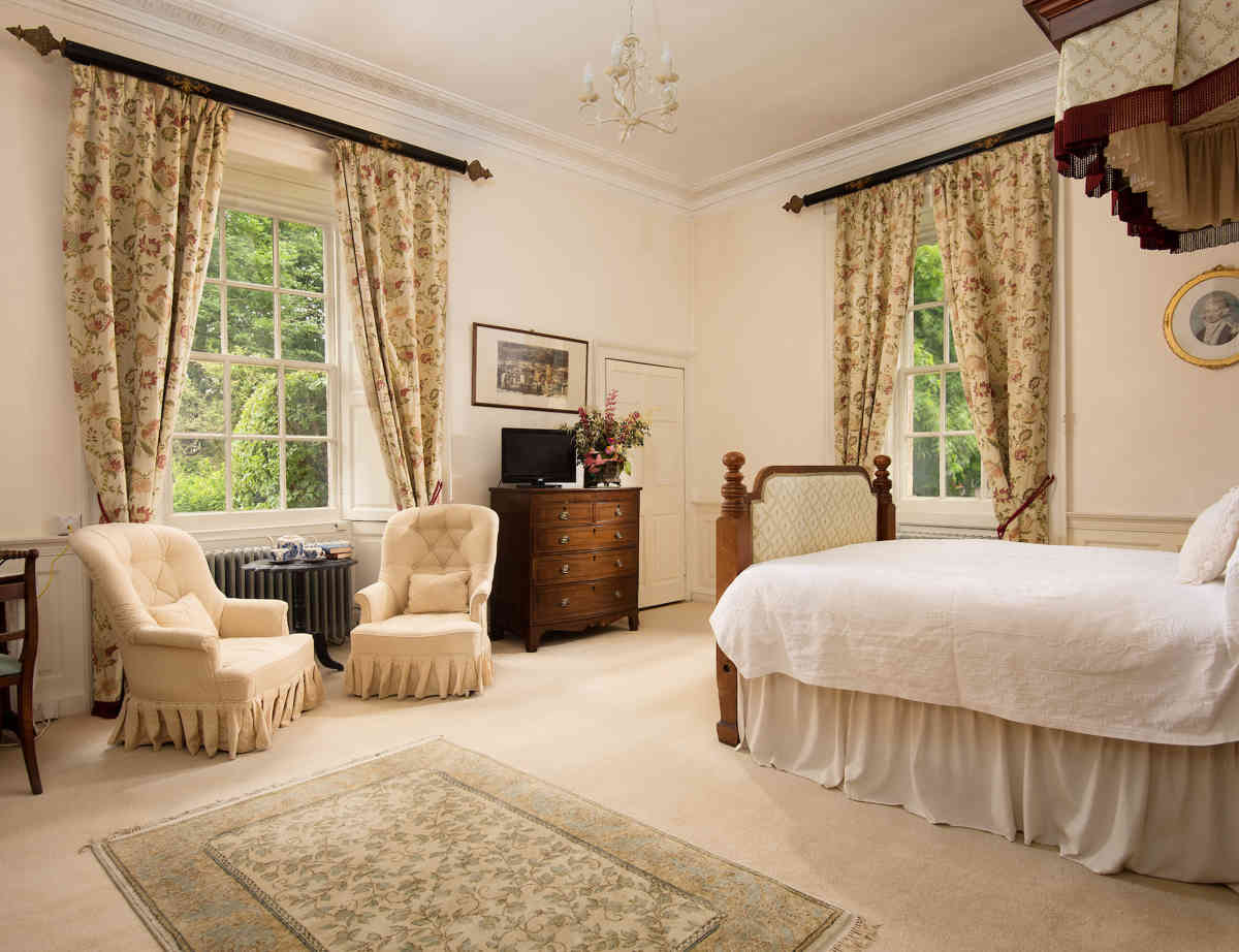 Traquair Castle Elopement Package 6