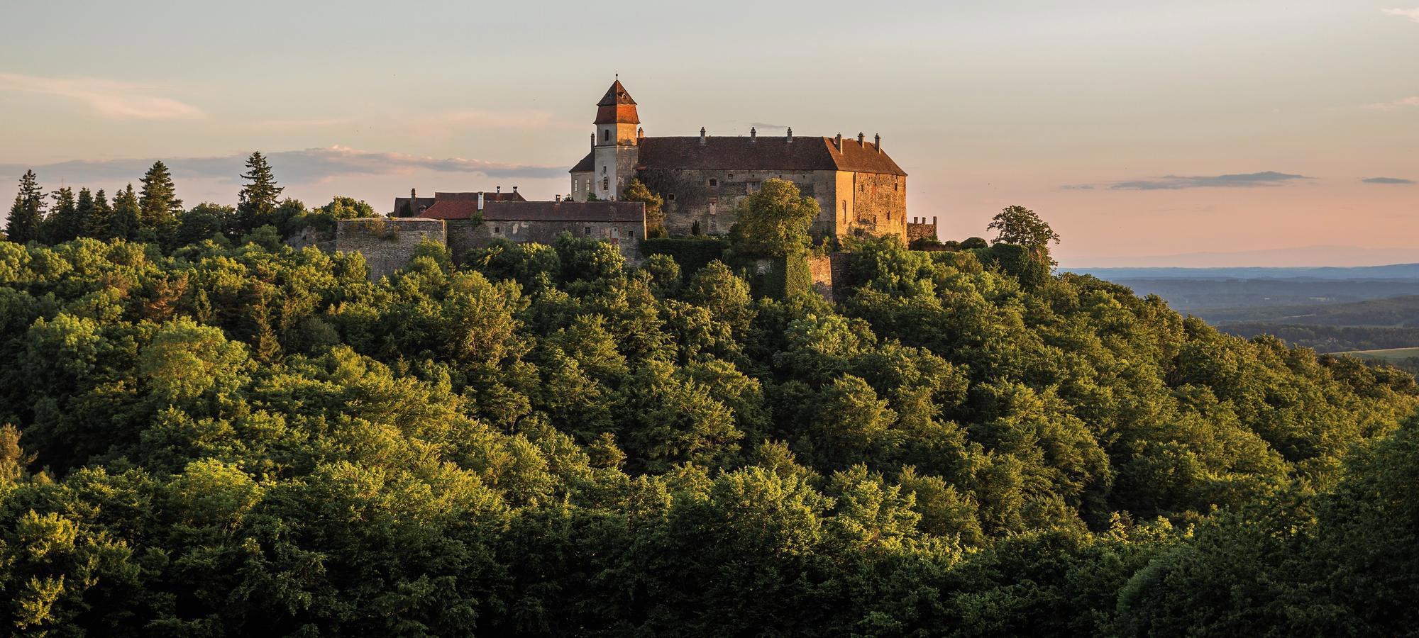 Burg Bernstein